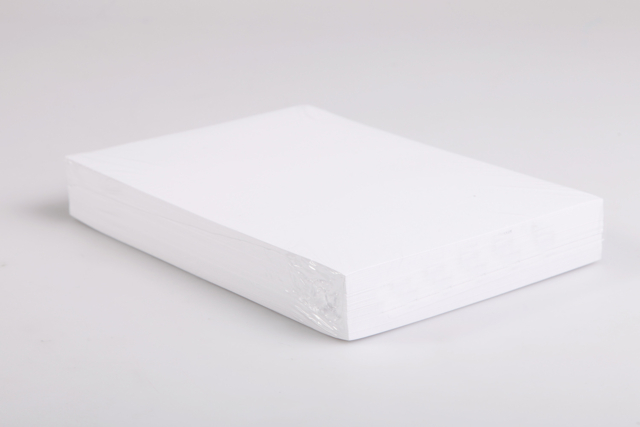 Resma de papel blanco A4 120 gr - 250 hojas - Papiers blancs - 10doigts.fr