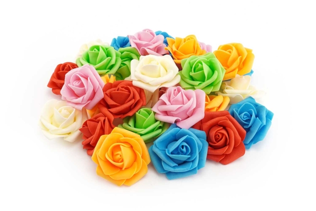3D Soft Rubber Roses - 30 Pieces - 1 - Decorative Flowers and Leaves - 10doigts.com - Décorations fleurs et feuilles : ajoutez une touche de nature à toutes vos créations - 10doigts.fr