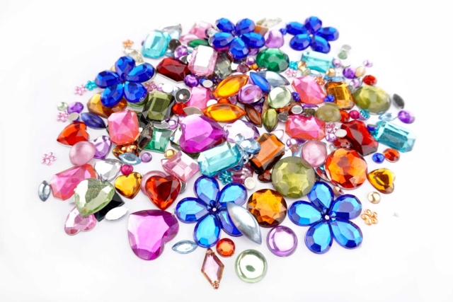 Assorted Rhinestones - 200 pcs - 1 - Rhinestones - 10doigts.com - Strass : apportez de l'éclat à toutes vos créations - 10doigts.fr