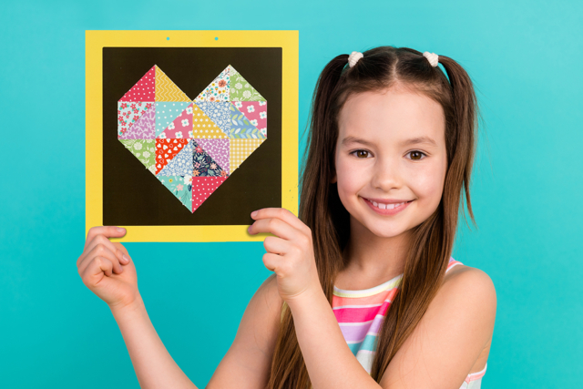 Heart Canvas Kit, Patchwork Effect - 6 Canvases - 2 - Paper Craft Kits - 10doigts.com - Kits créatifs en Papier - 10doigts.fr