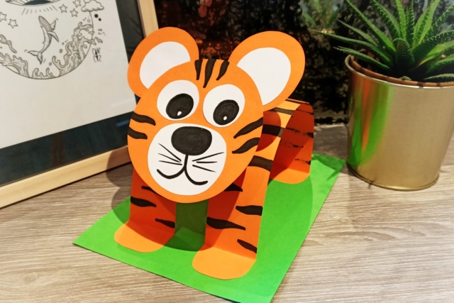 Tigre 3D en papel - Papiers colorés - 10doigts.fr