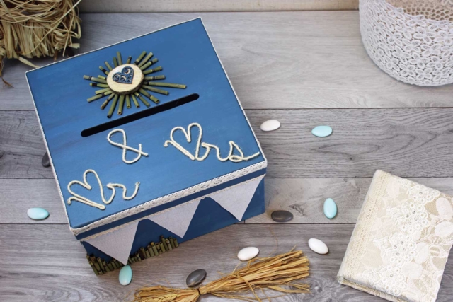 Square White Cardboard Urn - 2 - Cardboard Boxes and Baskets - 10doigts.com - Boîtes et corbeilles en carton - 10doigts.fr