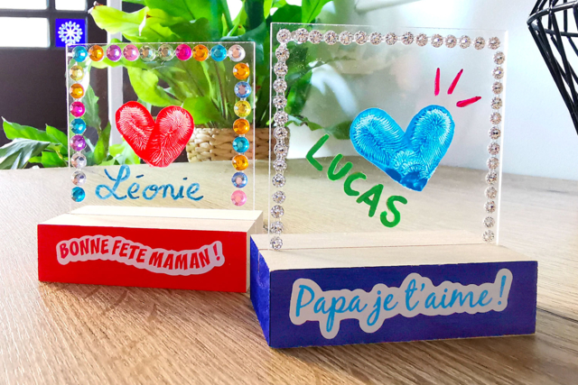Mini Plexiglass Frames + Bases - 3 Pieces - 5 - Wooden Photo Frames - 10doigts.com - Cadres photo en bois à décorer - 10doigts.fr