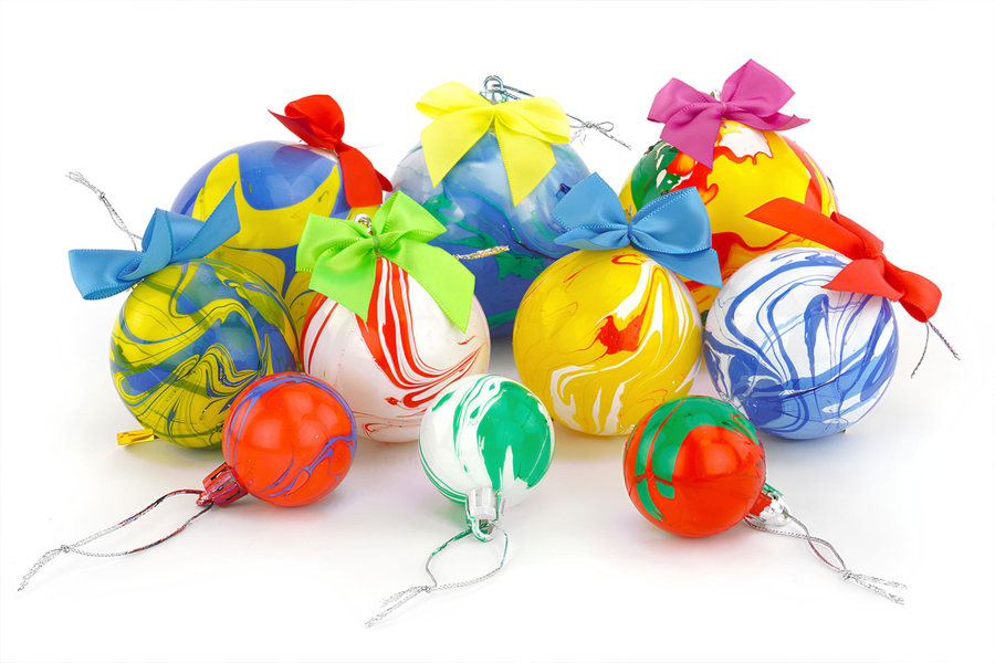 Bolas de Navidad en marbling